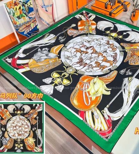 에르메스 Cavalcades 캐벌케이즈 90 스카프