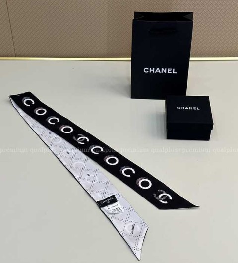 샤넬 CC 방도 스카프