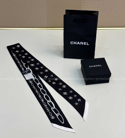 샤넬 CC 방도 스카프