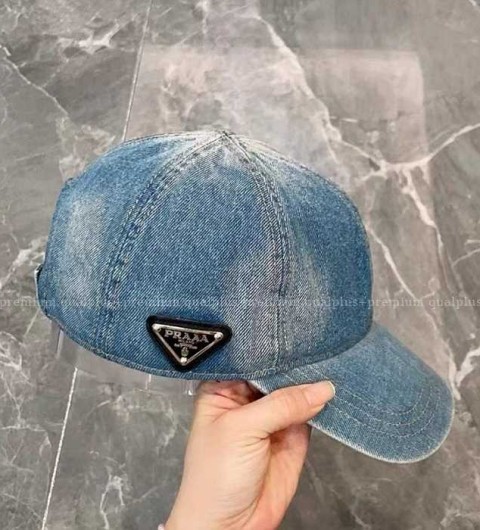 [국내배송] 프*다 23ss 블루 데님 베이스볼 캡