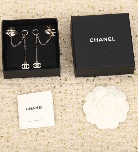 샤넬 CC 립 이어링 귀걸이