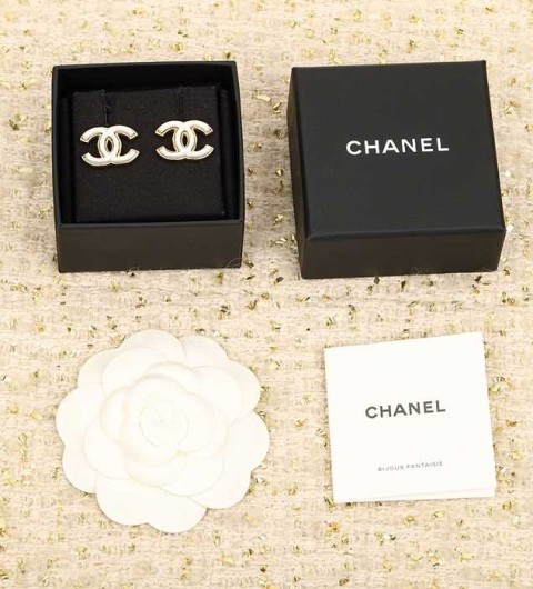 샤넬 CC 이어링 귀걸이