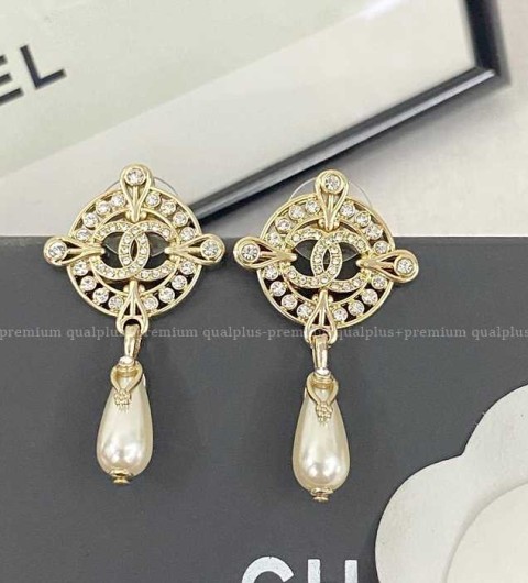 샤넬 CC 진주 이어링 귀걸이