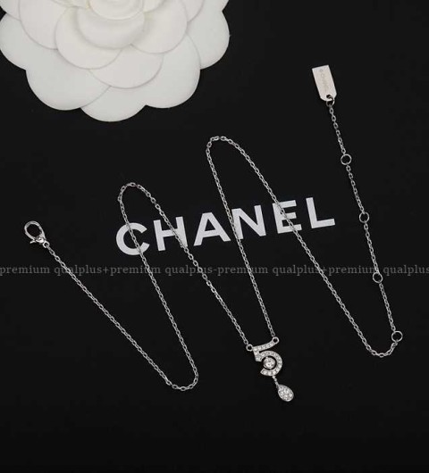 샤넬 넘버 5 목걸이