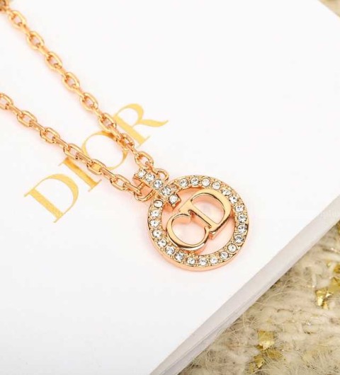 디올 CD 로고 목걸이