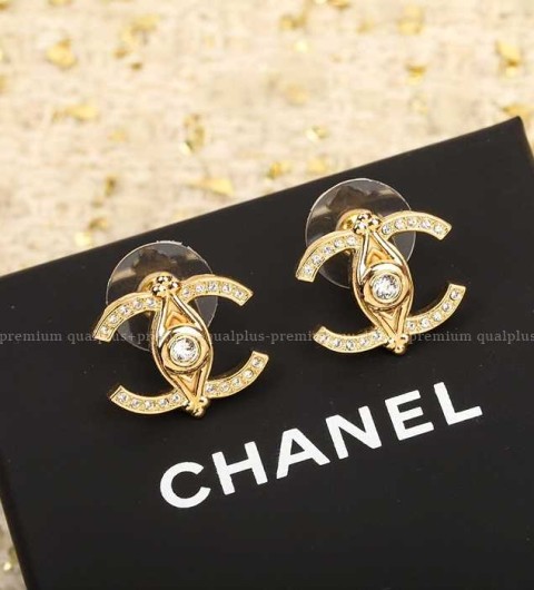 샤넬 CC 이어링 귀걸이