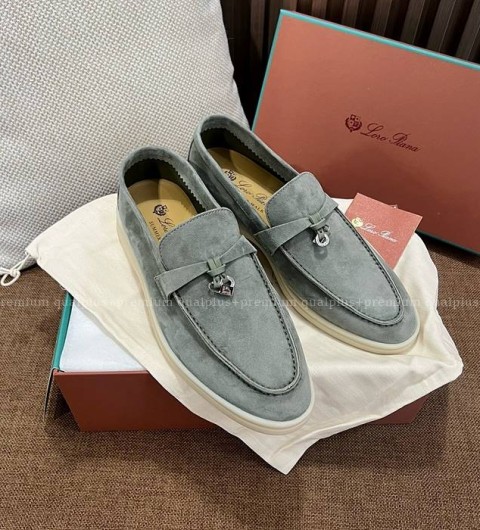 로로피아나 썸머 참스 워크 로퍼 여성용