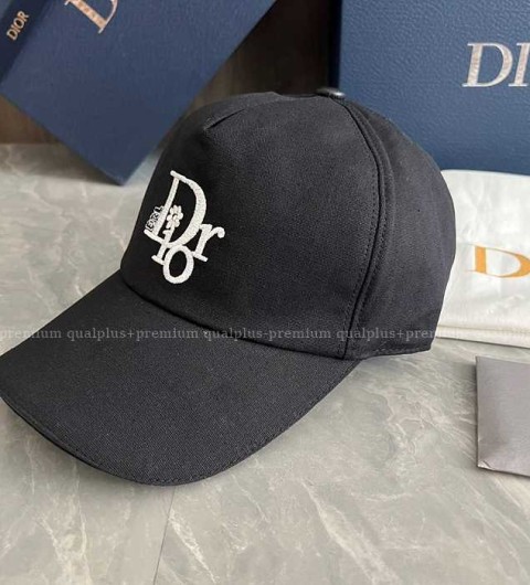 디올 D*OR BY ERL 볼캡