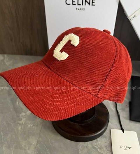 셀린느 이니셜 베이스볼 캡