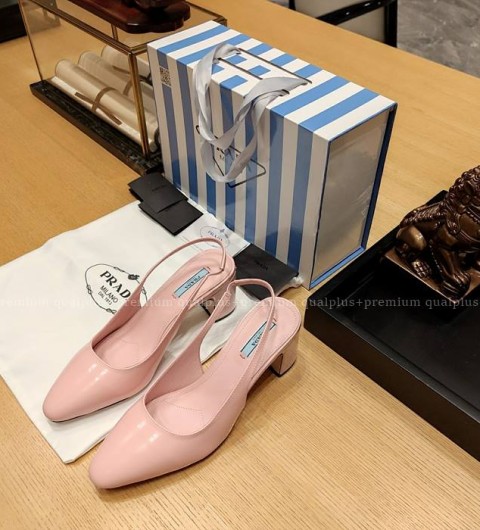 프라다 가죽 슬링백 펌프스 5cm 여성용
