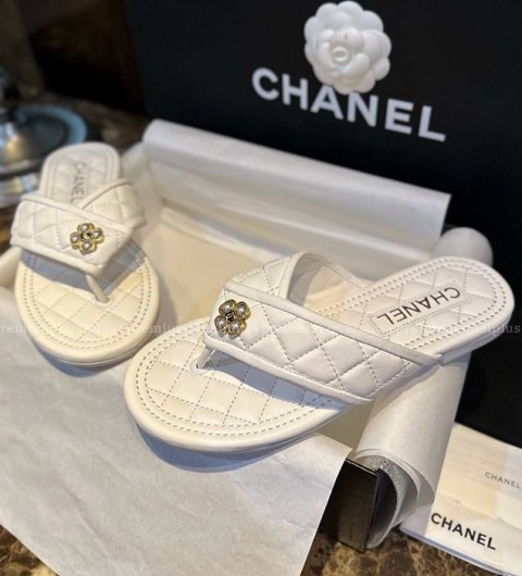 샤넬 퀄팅 쪼리 슬리퍼 여성용