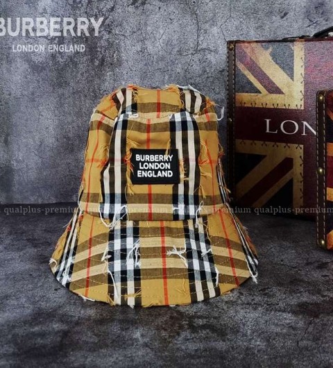 [국내배송] 버*리 체크 빈티지 버킷햇