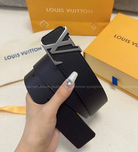 루이비통 LV 이니셜 벨트 4cm