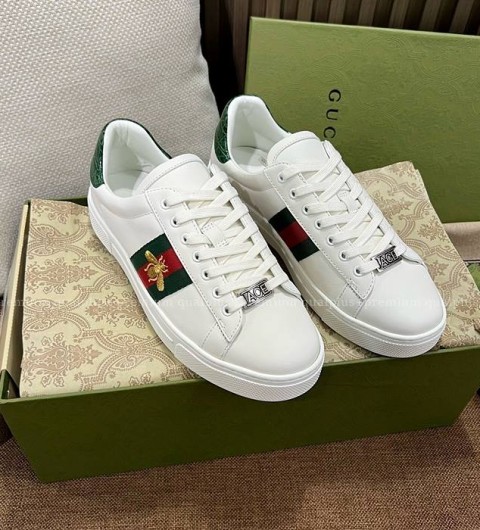 구찌 에이스 웹 스니커즈 남녀공용