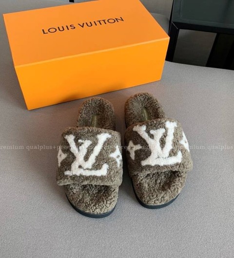 루이비통 LV 램스울 슬라이드 슬리퍼 여성용