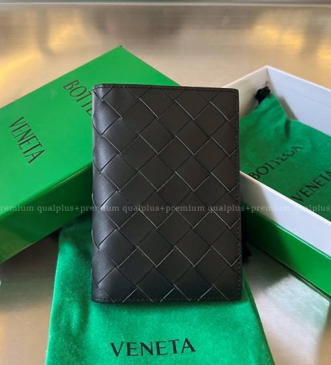 보테가베네타 607482 여권 케이스 남녀공용
