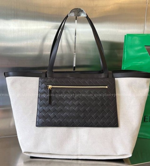 보테가베네타 754915 플립 플랩 내추럴 폰단트 토트백 남녀공용 라지