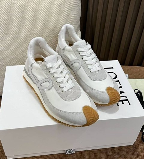 로에베 플로우 러너 스니커즈 여성용