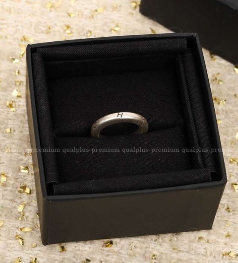 샤넬 빈티지 이니셜 링 반지