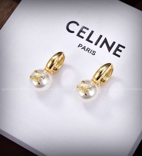 셀린느 트리오페 펄 귀걸이