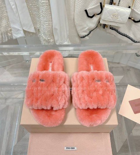 미우미우 마테라쎄 퍼 슬라이드 슬리퍼 여성용