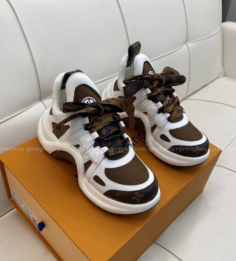 루이비통 LV 아치라이트 스니커즈 여성용