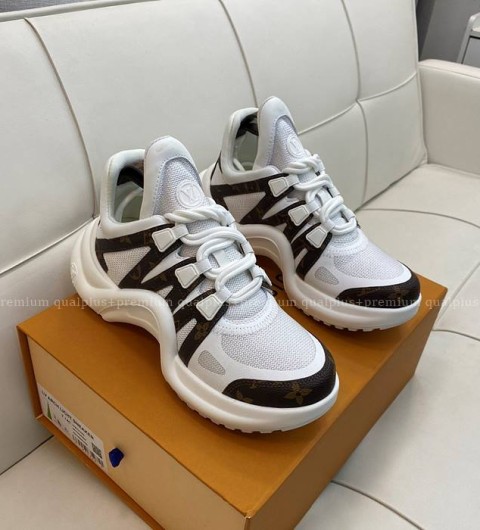 루이비통 LV 아치라이트 스니커즈 여성용