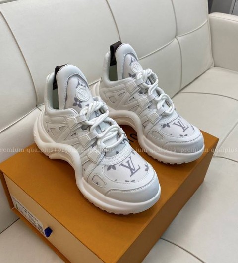 루이비통 LV 아치라이트 스니커즈 여성용