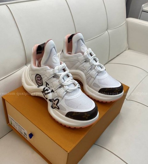 루이비통 LV 아치라이트 스니커즈 여성용