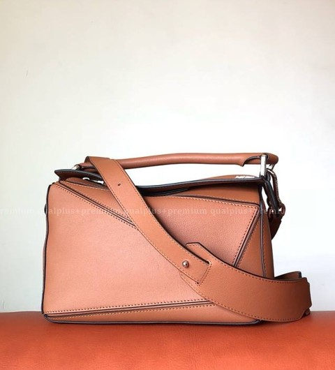 로에베 퍼즐백 스몰