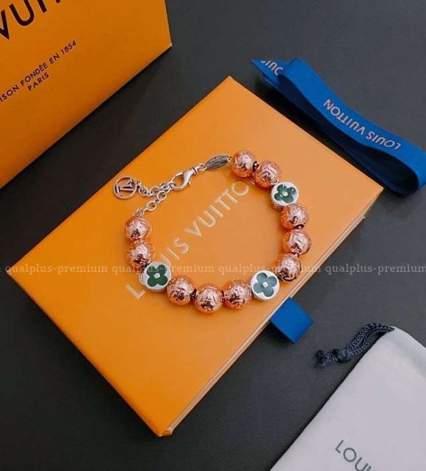 루이비통 모노그램 펄 팔찌 남녀공용