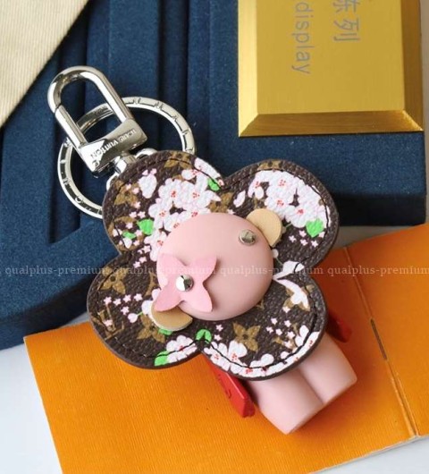 루이비통 비비엔 백참 키홀더 키링