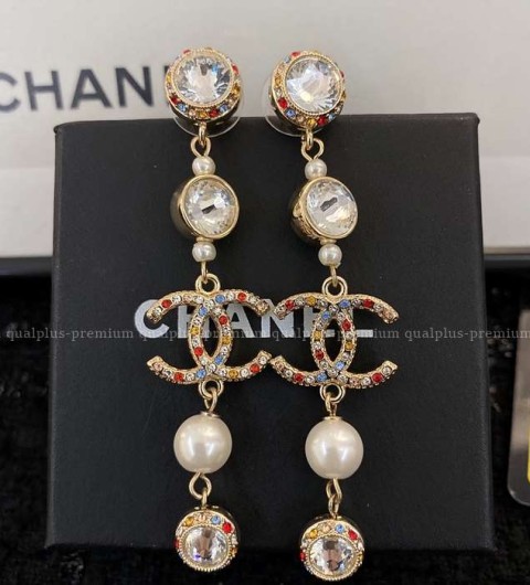 샤넬 CC 태슬 진주 귀걸이