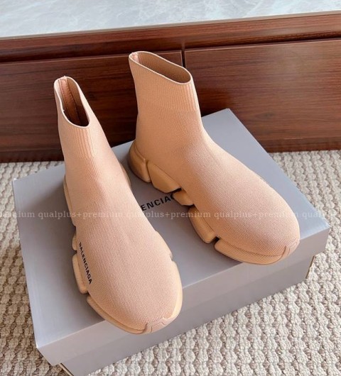 발렌시아가 스피드러너 2.0 레이스업 스니커즈 남녀공용