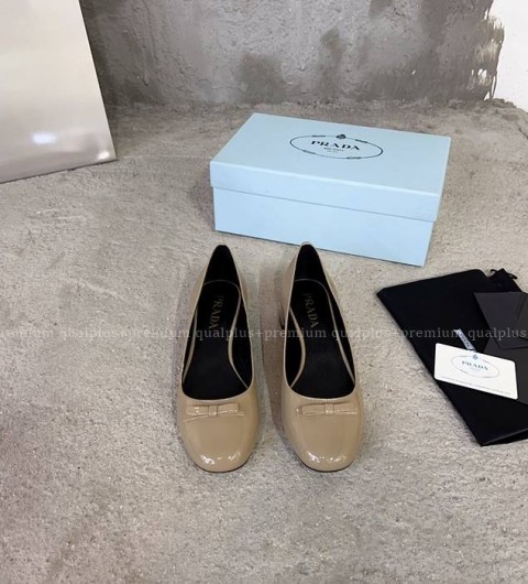 프라다 발레리나 슈즈 여성용