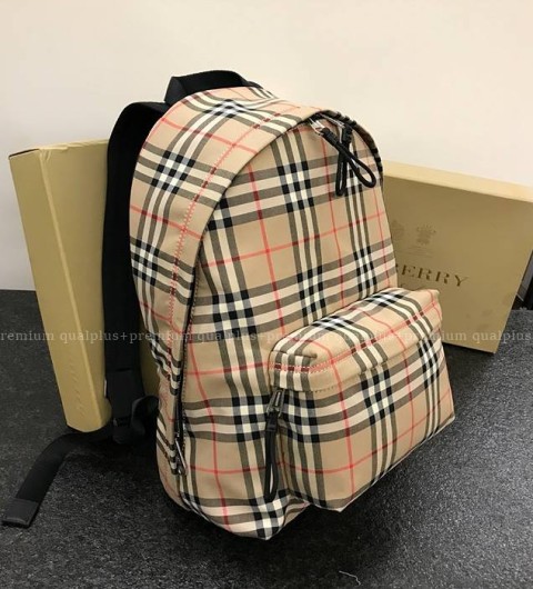 버버리 체크 백팩 남녀공용