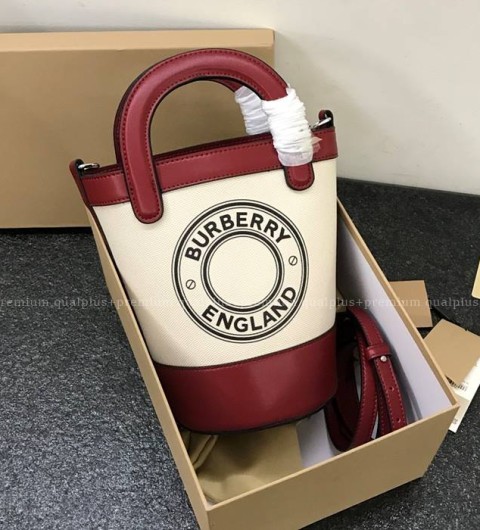 버버리 호스페리 버킷 탑핸들백