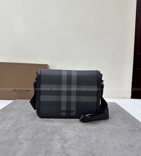 버버리 알프레드 메신저백 남성용