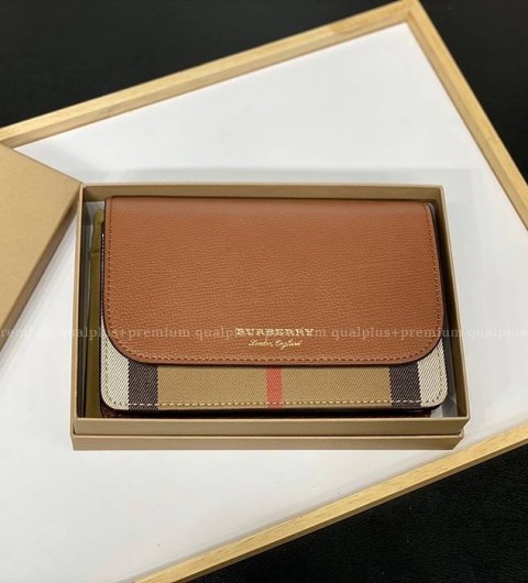 버버리 체크 WOC 숄더백