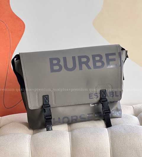 버버리 호스페리 프린트 메신저백 남성용