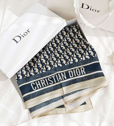 [국내배송] 디* 트윈 오블리크 55 스퀘어 스카프