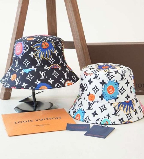[국내배송] 루*비통 LV X YK 리버시블 페이스 양면 버킷햇 (2color)