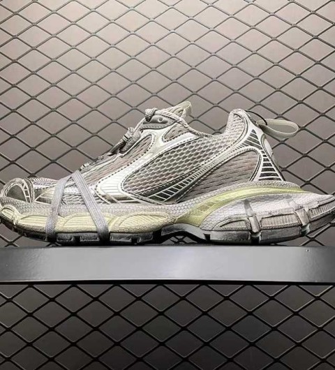 [국내배송] 발*시아가 3XL 에그쉘 남성용