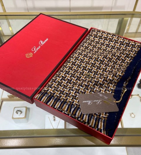 로로피아나 스톨 머플러