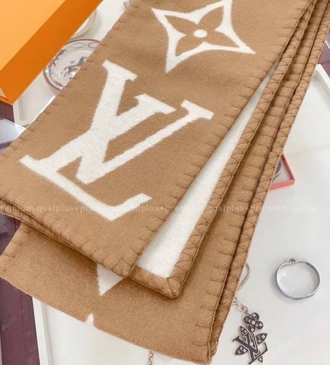 루이비통 스위트 드림즈 스카프