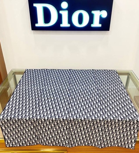 디올 오블리크 스퀘어 스카프