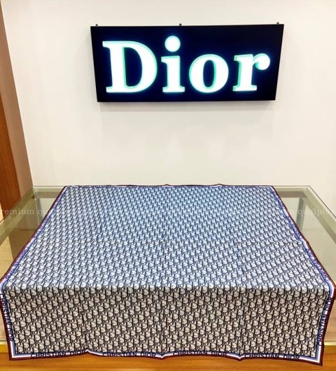 디올 오블리크 스퀘어 스카프