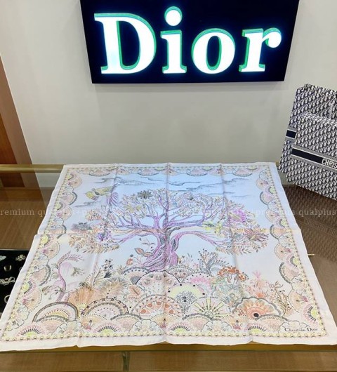 디올 트왈드주이 스퀘어 스카프