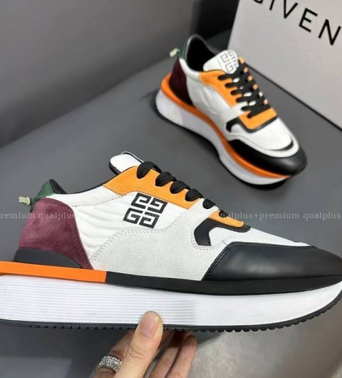 지방시 4G 스니커즈 남성용