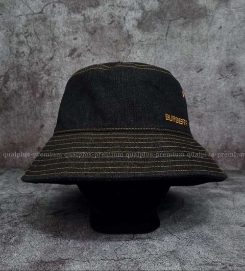 [국내배송] 버*리 데님 레터링 자수로고 버킷햇